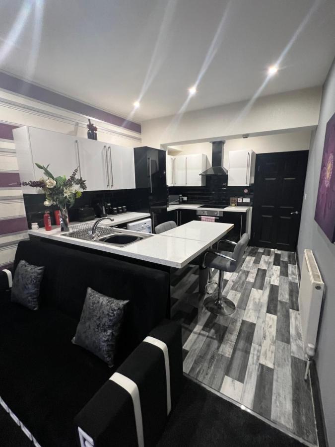 Boutique Blackpool 2 Bed Grey Apartment Sleeps 10 Exteriör bild