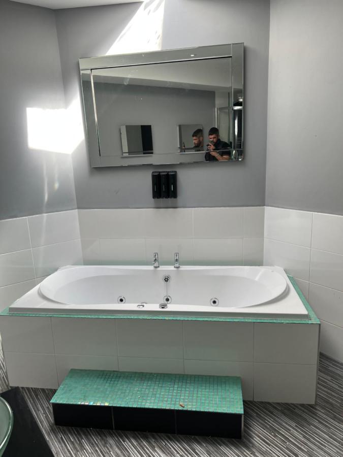 Boutique Blackpool 2 Bed Grey Apartment Sleeps 10 Exteriör bild
