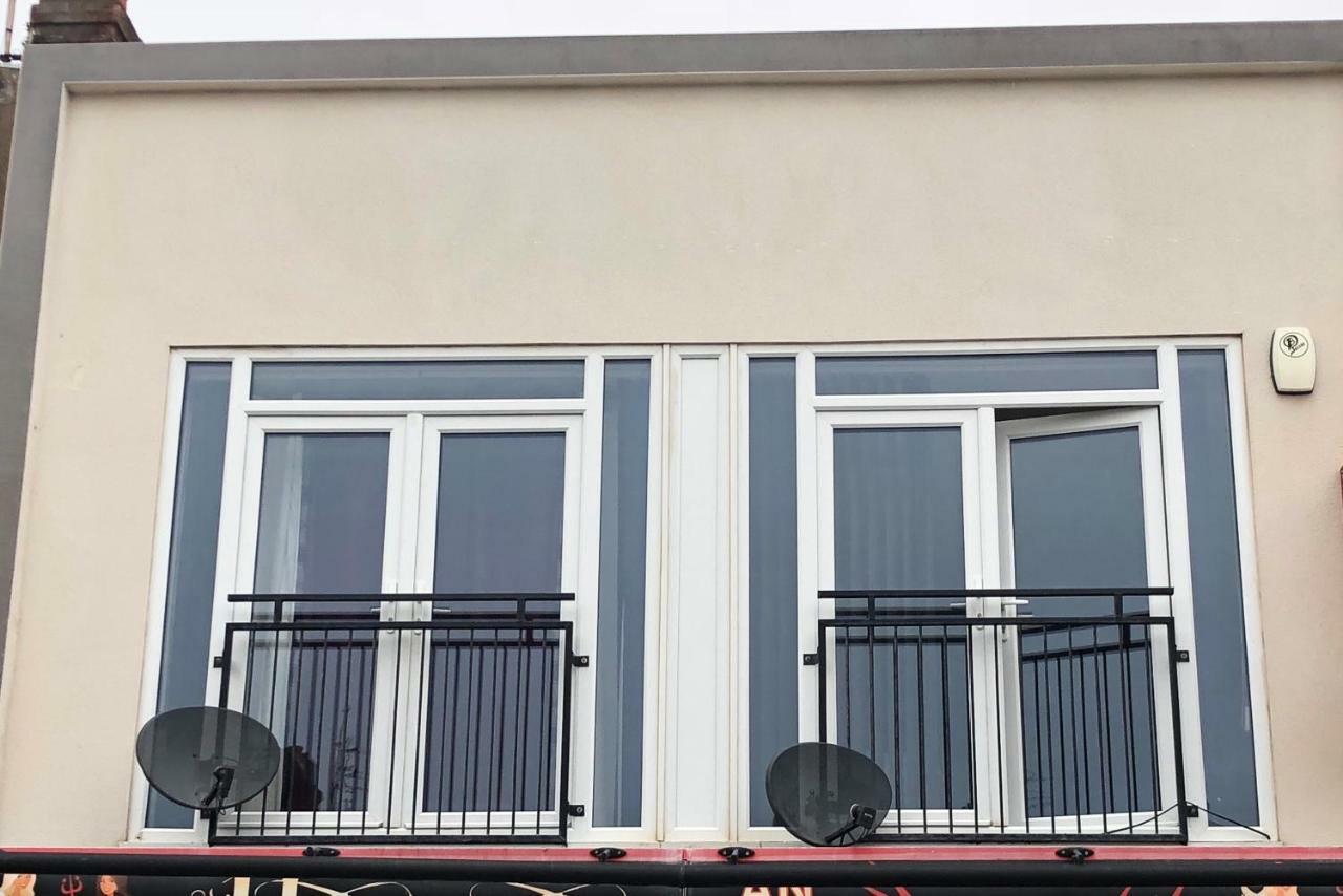 Boutique Blackpool 2 Bed Grey Apartment Sleeps 10 Exteriör bild